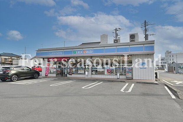 ローソン 平塚横内北店まで約1631m