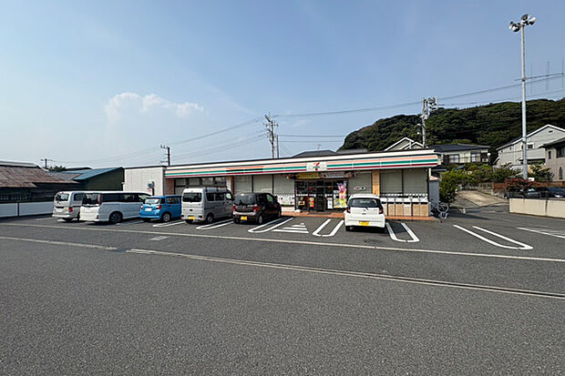 セブンイレブン大磯町国府本郷店まで約576m