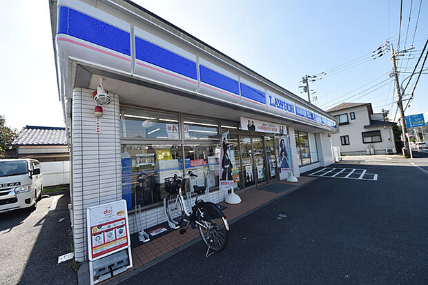 ローソン 大磯国府本郷店まで約338m