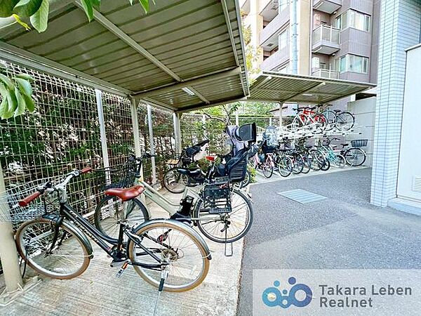 駐輪場