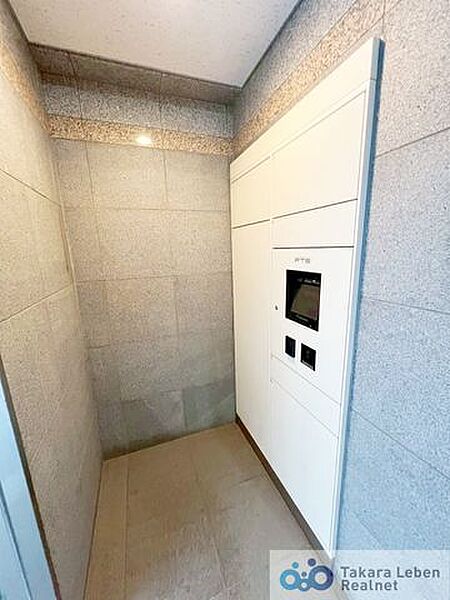 宅配ボックス