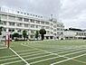 周辺：目黒区立菅刈小学校 徒歩7分。 560m
