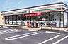周辺：セブンイレブン江東東砂8丁目店 徒歩4分。 300m