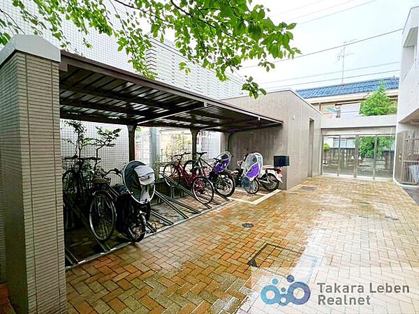 駐輪場