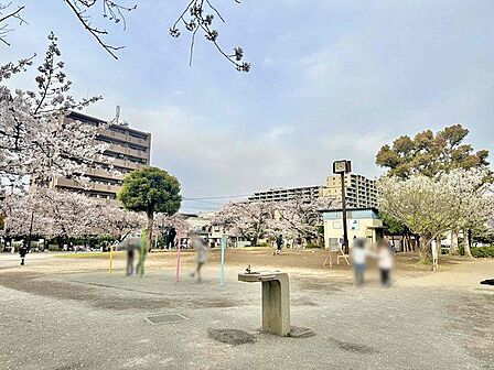 西六郷三丁目公園 徒歩1分。 30m