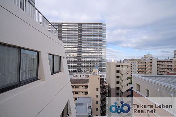 住居からの眺望。心地の良い風をお部屋に取り込んでくれ、日々の生活がより豊かになります。