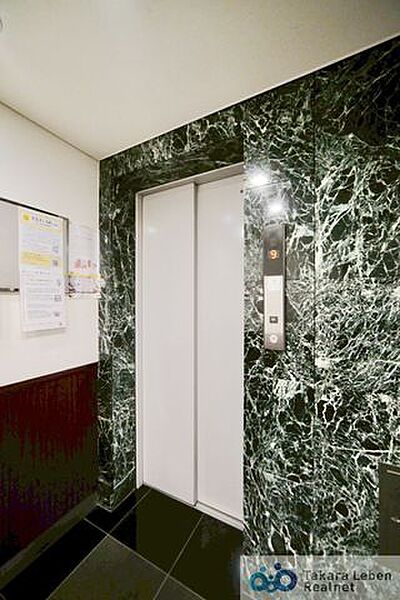 エレベーター