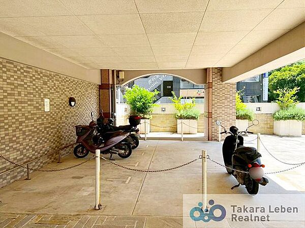 バイク置場