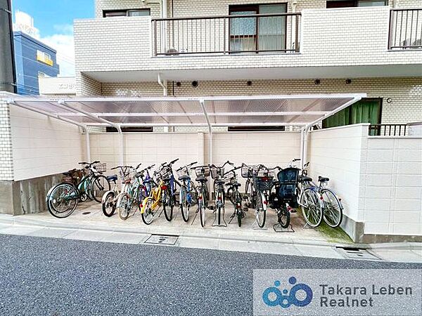駐輪場