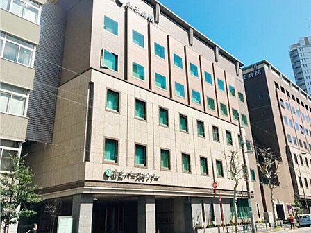 医療法人財団順和会山王病院 徒歩12分。 910m
