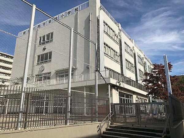 江東区立東砂小学校 徒歩7分。 490m