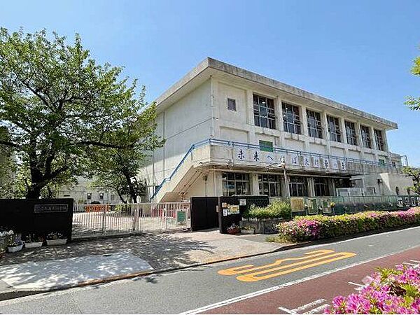 大田区立大森東小学校 徒歩4分。 260m