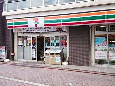 セブンイレブン大田区美原通り店 徒歩4分。 310m