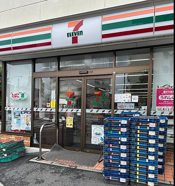 セブンイレブン世田谷代田店 徒歩4分。 260m