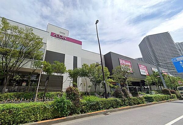 マクドナルドイオン東雲店 徒歩12分。 940m