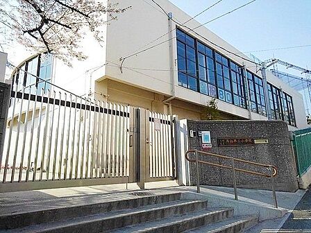 大田区立馬込第三小学校 徒歩6分。 420m
