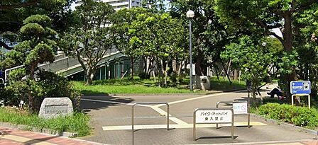 新砂あゆみ公園 徒歩1分。 60m