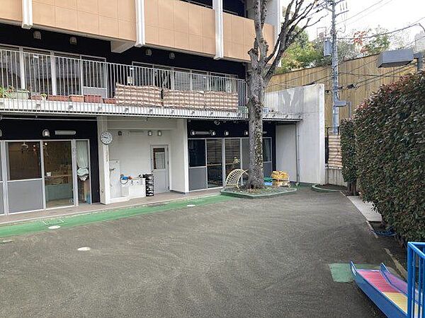 渋谷区立代官山保育園 徒歩1分。 40m