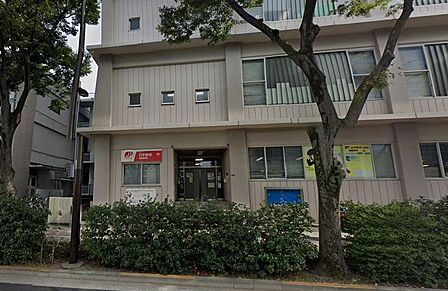 晴海郵便局 徒歩5分。 340m