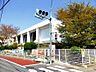 周辺：世田谷区立烏山小学校 徒歩9分。 720m