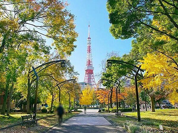 芝公園 徒歩15分。 1140m