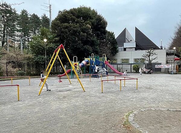 apartment 東京都千代田区六番町6-6
地図を見る