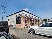 コンビニ「セブンイレブン幕別札内北町店まで342m」