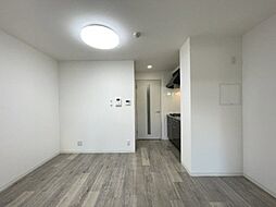 アルテミス 4階1DKのリビング/ダイニング