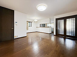 中古戸建て　中央区登戸三丁目 4LDKのリビング/ダイニング