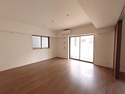 JR山手線 恵比寿駅 徒歩8分の賃貸マンション