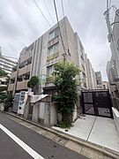初台駅より徒歩3分 3階 築21年8ヶ月の賃貸物件