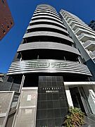 西新宿駅より徒歩7分 13階 築18年6ヶ月の賃貸物件