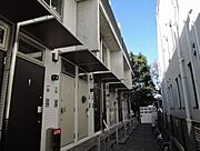西新宿五丁目駅より徒歩3分 1階 築19年7ヶ月の賃貸物件
