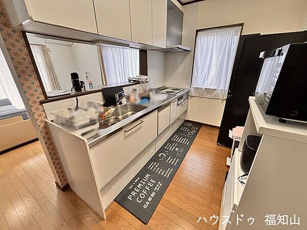キッチンを拡大表示