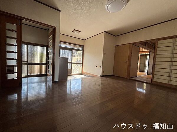 玄関ホール