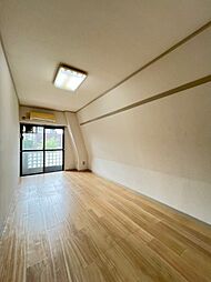 エレガンス浜田山 401 4階ワンルームのリビング/ダイニング