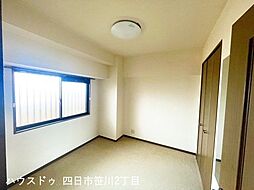 丸美ロイヤル中川原　四日市市中川原