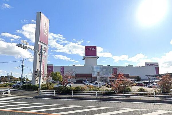 イオンモール四日市北 1100m