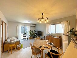 中古戸建　四日市市河原田町 4LDKのリビング/ダイニング