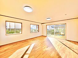 名取市ゆりが丘2丁目　戸建て 4LDKのリビング/ダイニング