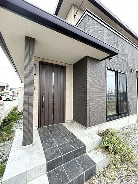 detached 宮城県岩沼市恵み野3丁目1-12
地図を見る