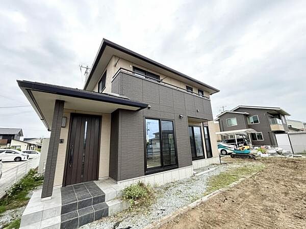 detached 宮城県岩沼市恵み野3丁目1-12
地図を見る
