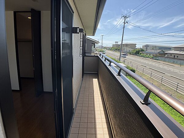 detached 宮城県岩沼市恵み野3丁目1-12
地図を見る