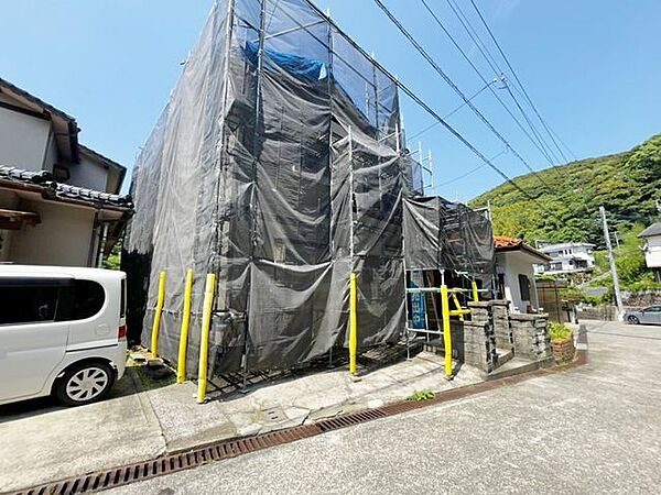 【リフォーム中】外観別角度写真です。