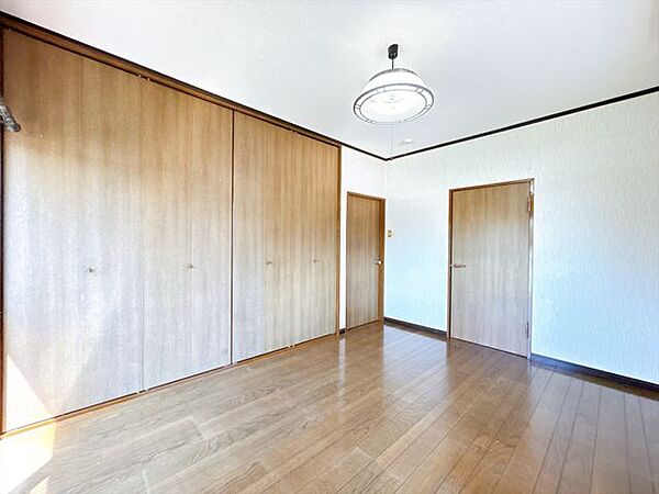 【現況販売】2階洋室です。