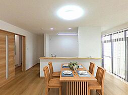 リビング/ダイニングの画像