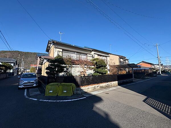 日々の暮らしを彩り、満足感を与えてくれる広々とした居住空間です！ぜひご検討下さい♪