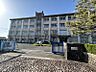 周辺：本荘中学校まで　920m　徒歩約12分●岐阜市中心部に近いところにあり、学校の北側には長良川が流れています。