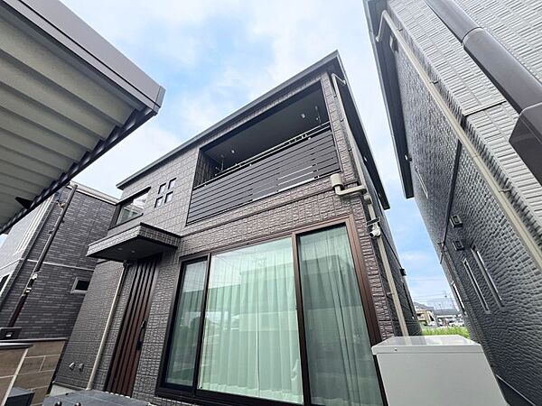 太陽光発電システム＋蓄電池の最新エコ設備完備！停電時も安心です◎