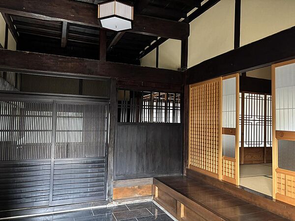 玄関